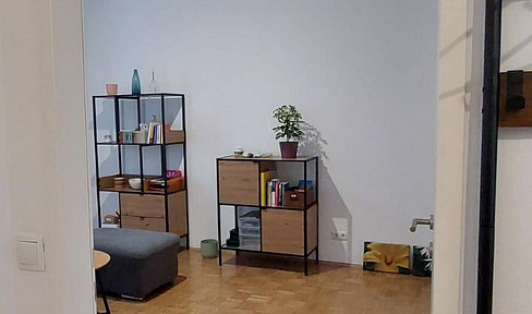 Rent 1 room in shared practice