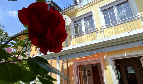 Charming family home in Waldtrudering, offering excellent value.