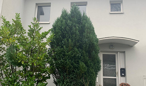 Mid-terraced house with 5 rooms and cellar