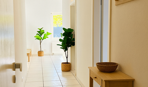 Charming 3-room apartment with new fitted kitchen & parking space - centrally located in Gummersbach-Dieringhausen