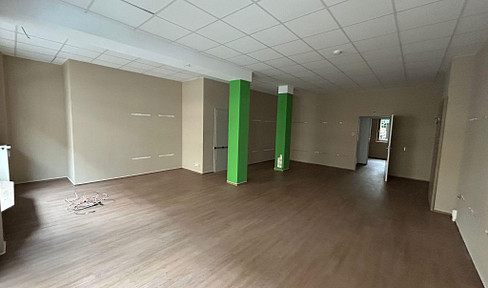 !! Provisionsfrei !! Gewerbefläche mit Schaufenster in zentraler Lage von P-Berg