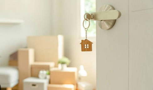 Very well-kept and high-quality furnished penthouse - commission-free - roof garden, underground parking garage