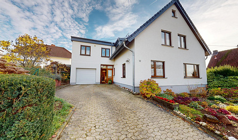 Vision & versatile use: Can be used as a single-family or multi-generational home