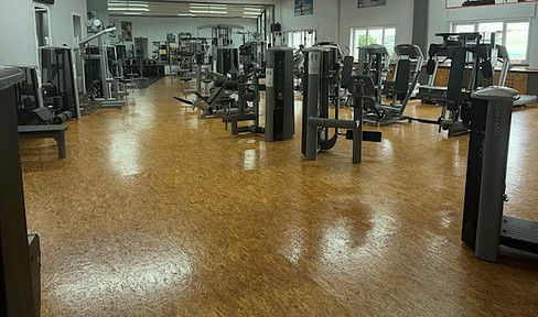 Optimaler Fitnessstudiostandort(Geräte nicht verfügbar)zur sofortigen Vermietung frei