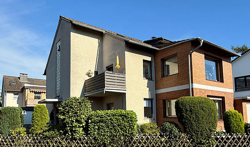 MULTI-FAMILY HOUSE IN A SOUGHT-AFTER LOCATION IN REFRATH