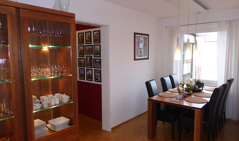 Commission-free: Quiet 3.5-room apartment with SW balcony & EBK in Berg am Laim - ideal for owner-occupancy