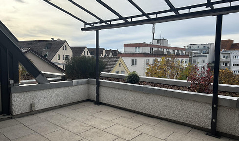 Böblingen: Provisionsfrei – 4 Zi, 113 m² (modernisiert), Dachterrasse, Aufzug