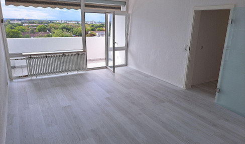 Cologne, Urbach, 2-3 rooms, suitable for shared apartment, with southwest balcony