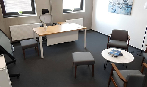 Office space available, ranging from 200-400 square meters, located directly on the A8 highway in Heimsheim.