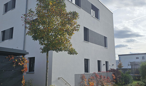 ** Provisionsfrei ** Hochwertige Maisonette (Garten, Sauna & Heimkino) mit Reiheneckhaus-Flair