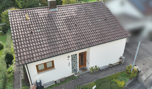 Spacious - detached - family home with garden - private sale without estate agent's commission