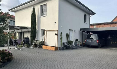 FREE OF PROVISION - Modern detached house on the Elbe in Hoopte