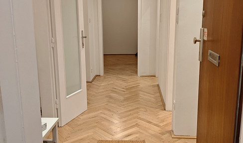 Quiet 2 room apartment in cul-de-sac near Hannovermarkt/Wallensteinplatz