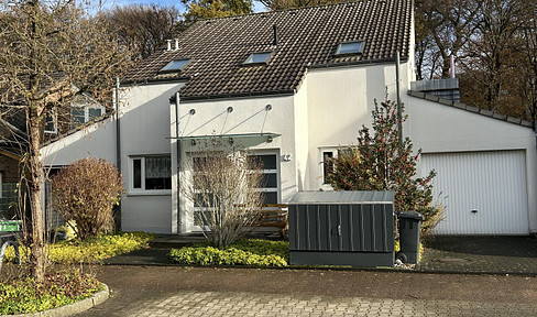 Exklusives Architektenhaus mit zwei Wohneinheiten in bester Wohnlage