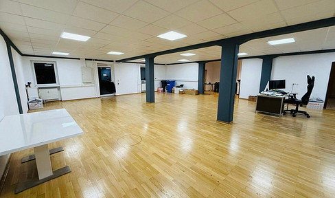 Office or practice for rent in a central location