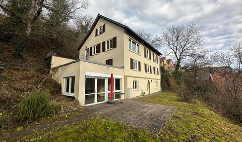 Traumhaus in Top Lage auf sehr großem Grundstück mit Einliegerwohnung und hohem Ausbaupotential