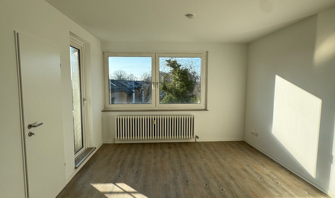 Reserviert!  - Faktor 18-19 Provisionsfreie, Sanierte/Renovierte 1-Zimmer Wohnung