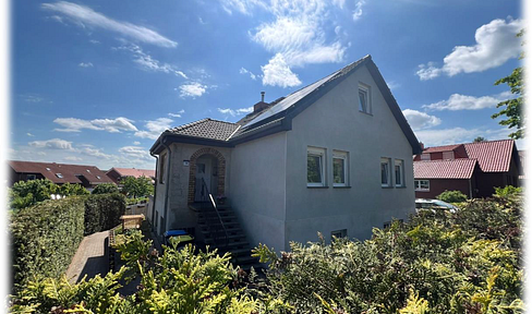 Energy-efficient EFH with a full basement, space and comfort