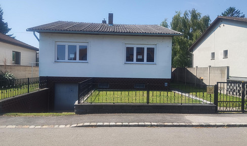 House with garden, pool and sauna