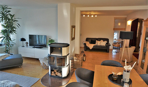 Dream apartment 4 rooms stove EBK 2 balconies in a renovated old building in the middle of Rinteln