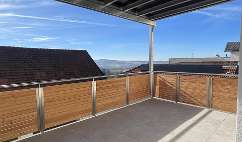 ERSTBEZUG Moderne 4-Zimmer Wohnung mit Balkon & neue EBK