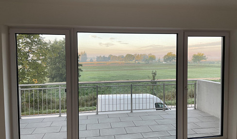 Dream apartment in Bad Gögging: As good as new 4.5 rooms with unobstructable west-facing balcony!