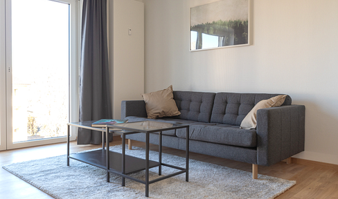 Exclusive, fully furnished 2-room apartment with skyline view in Frankfurt am Main