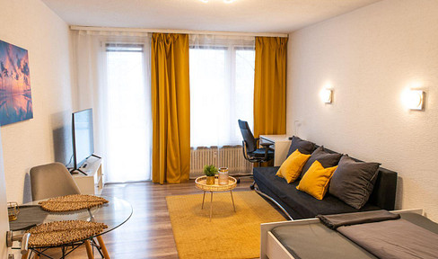 Centrally located, fully furnished 1-room apartment with EBK and balcony in Sindelfingen