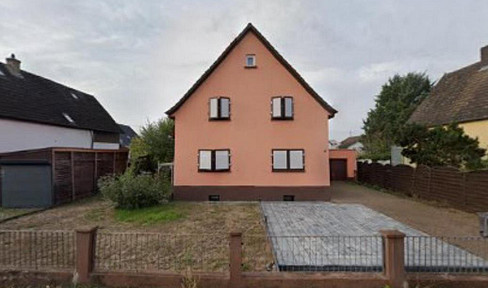 2 Familienhaus + Baugrundstück für freistehendes Haus