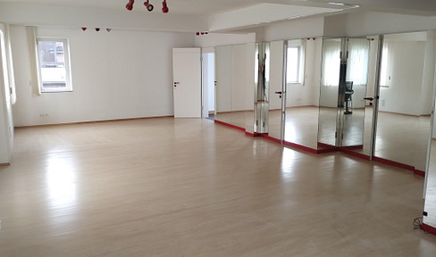 Großzügige 2-Zimmer Loft-Wohnung zu vermieten