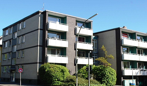 1-bedroom apartment near the Technical University of Hamburg, with a balcony.