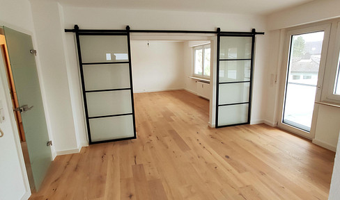 NEW 4 room apartment incl. 25 sqm balcony & 2 parking spaces seeks new tenant