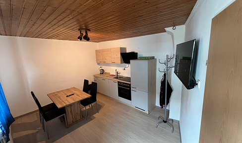 4 apartments + 1 tobacconist