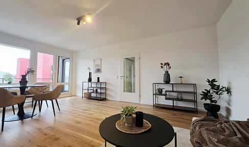 Move in immediately: Stylishly renovated condominium with sunny balcony in beautiful Findorff