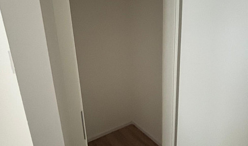 FIRST MOVING IN! 1-room apartment Lagarde-Kaserne Bamberg - fitted kitchen