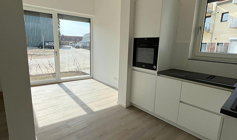 One month's rent free*** Charming 2-room apartment with fitted kitchen and terrace. G1-00-02, unit 0.45.