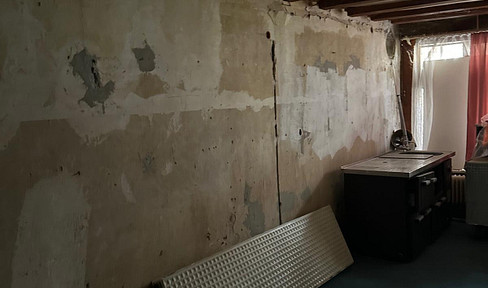 Lagereinheit zum Schnäppchenpreis in historischem Fachwerkhaus in Bad Wildungen zu vermieten