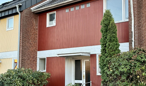 Charming "Swedish house" in Wesel-Feldmark with lots of potential - design your own home!