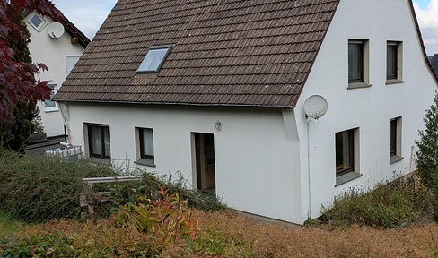 Detached house with large garden in Warstein-Hirschberg