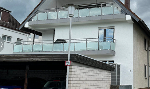 EG Wohnung 3 Zimmer 93qm u.  Terrasse 50qm u. Garten