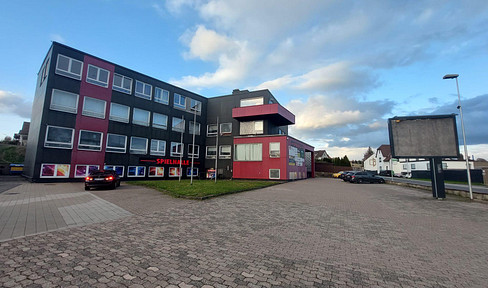 Residential and commercial buildings +3-family house in a package