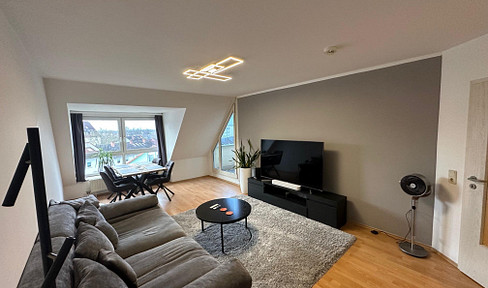 Charming, bright 2-room apartment with loggia