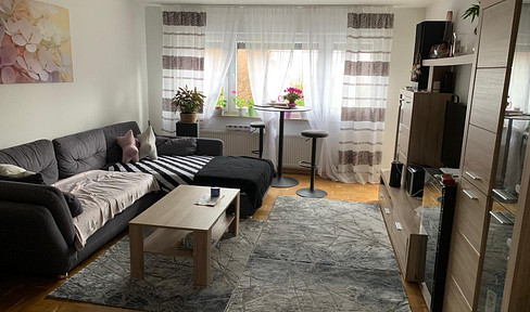 Attractive 2-room apartment with balcony, fitted kitchen, parking space, cellar in Heilbronn-Horkheim