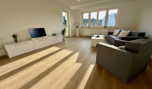 3-room apartment with balcony, luxuriously renovated - commission-free