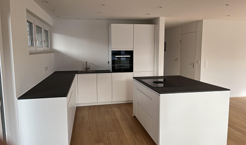 Spacious, bright 3.5 room apartment with south-facing balcony in Kemnat, completely refurbished