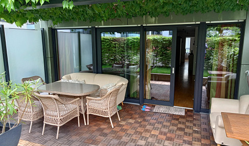 Exclusive apartment with private garden in the middle of Karlsruhe