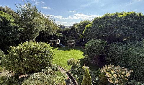 *Commission-free* Exclusive home with wellness & dream garden in Bremen-Oberneuland