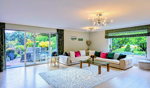 *Provisionfrei* Exklusives Zuhause mit Wellness & Traumgarten in Bremen-Oberneuland