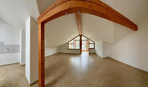 Light. Vastness. Alpine views.