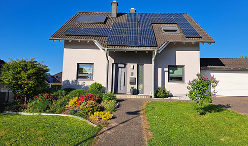 Detached single-family house Osburg, garden, double garage, built 2003, energetically improved